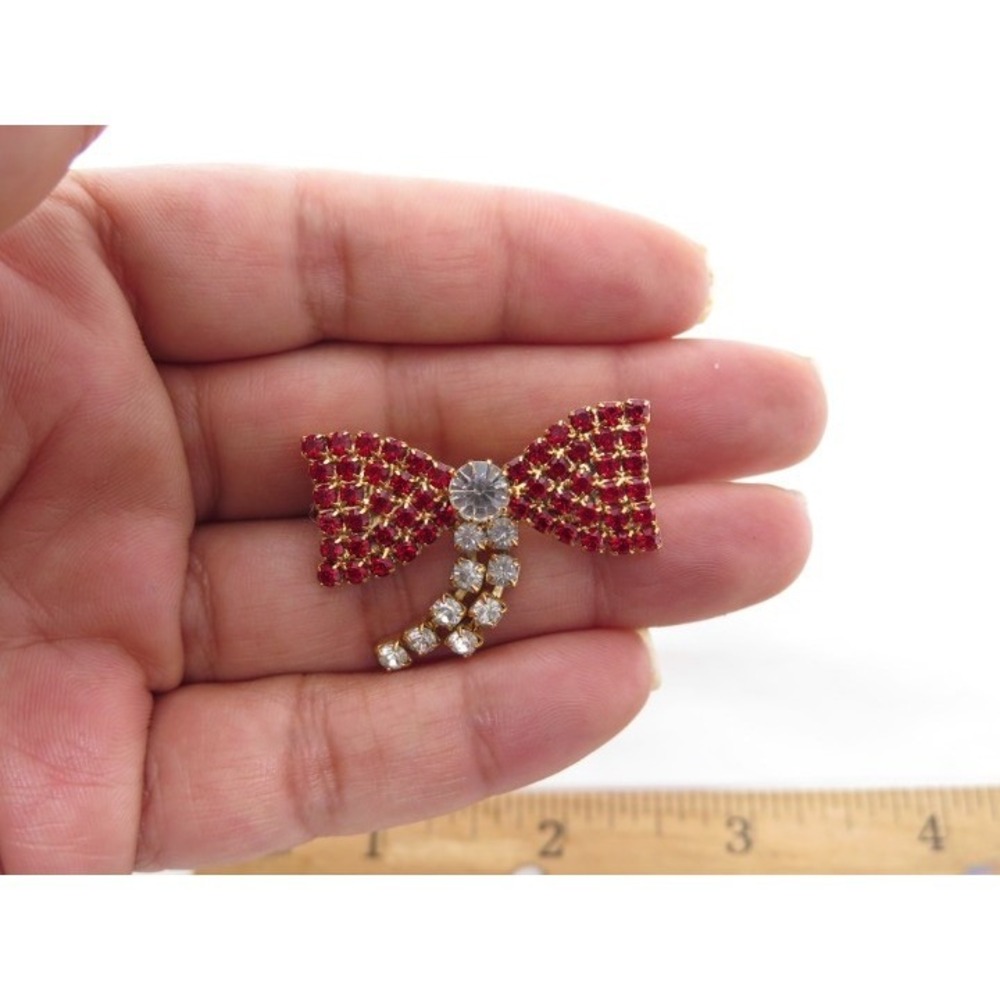 Vintage Red Rhinestone Gold Bow Pin - Picture 3 of 4
